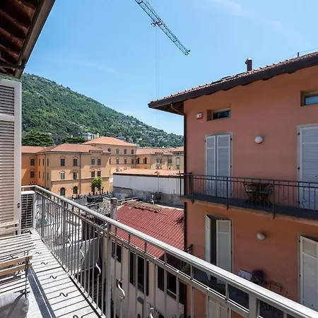 239sqm In Centro Near Duomo With Garage And 12 Seats 아파트 *